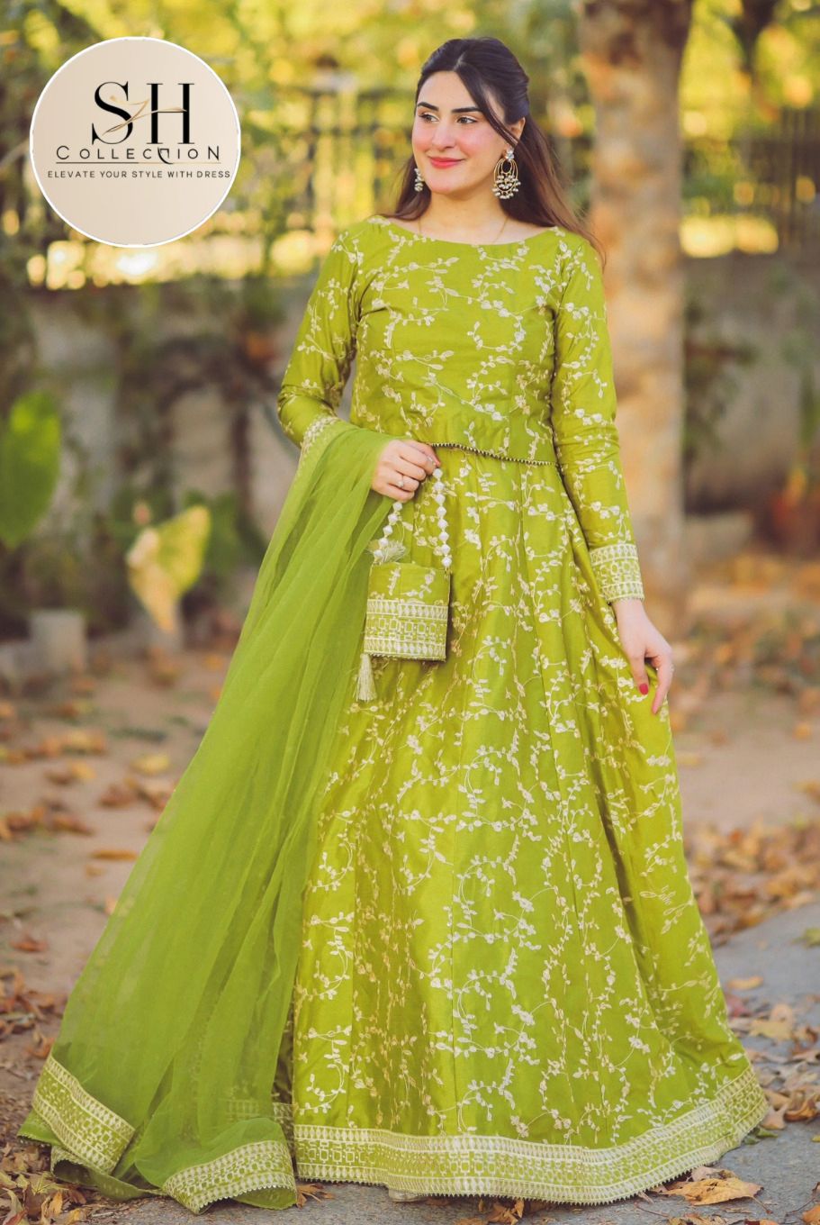 4 Piece Front Embroidered Top With Long Flare Embroidery Skirt